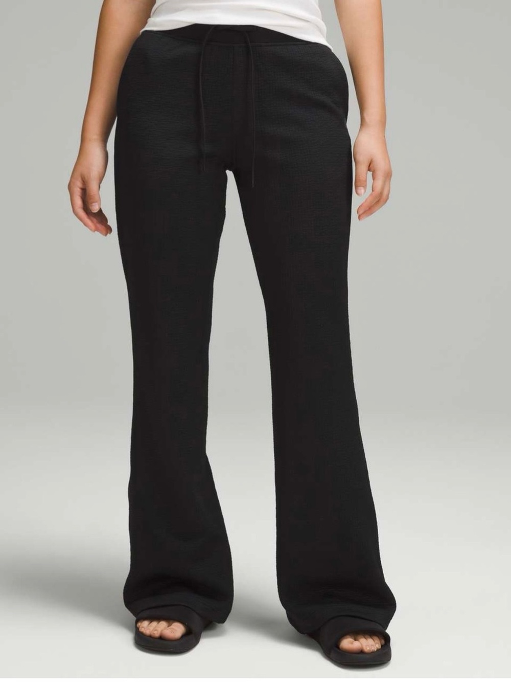 Textured High-Rise Flared Track Pant. Black. Sz 14